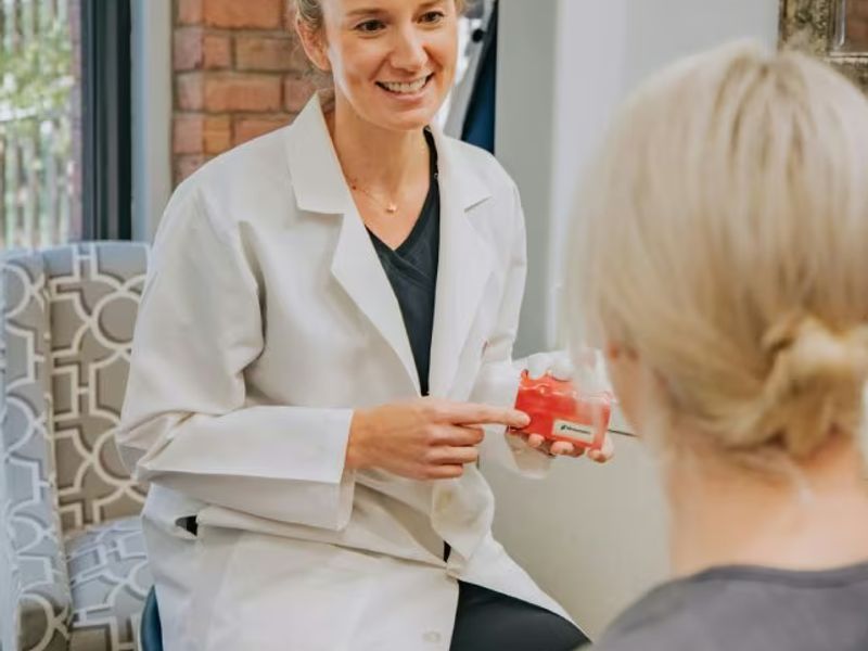 Abdominal surgical ward communicating with patients: Pre-op conversation - German lesson